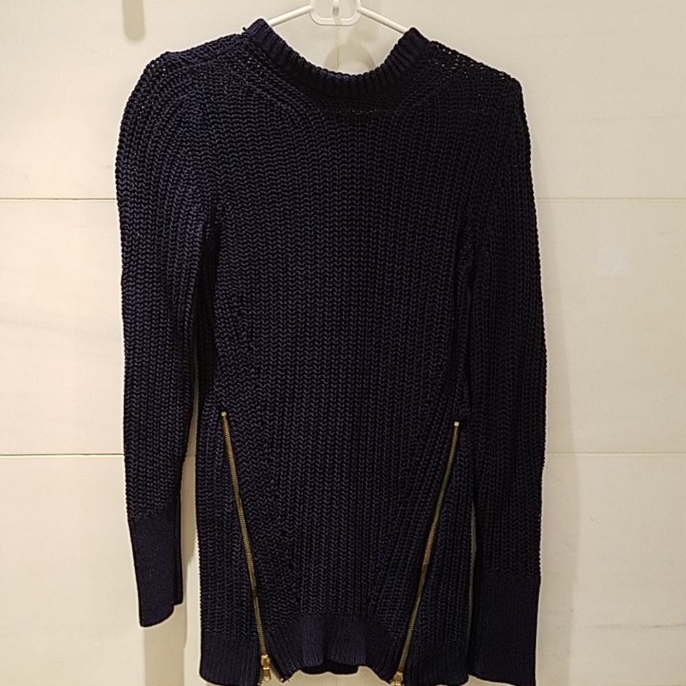 Zara navy knit sweater